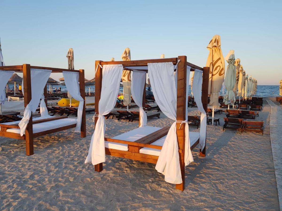 Eros Beach Resort Нэводари Экстерьер фото