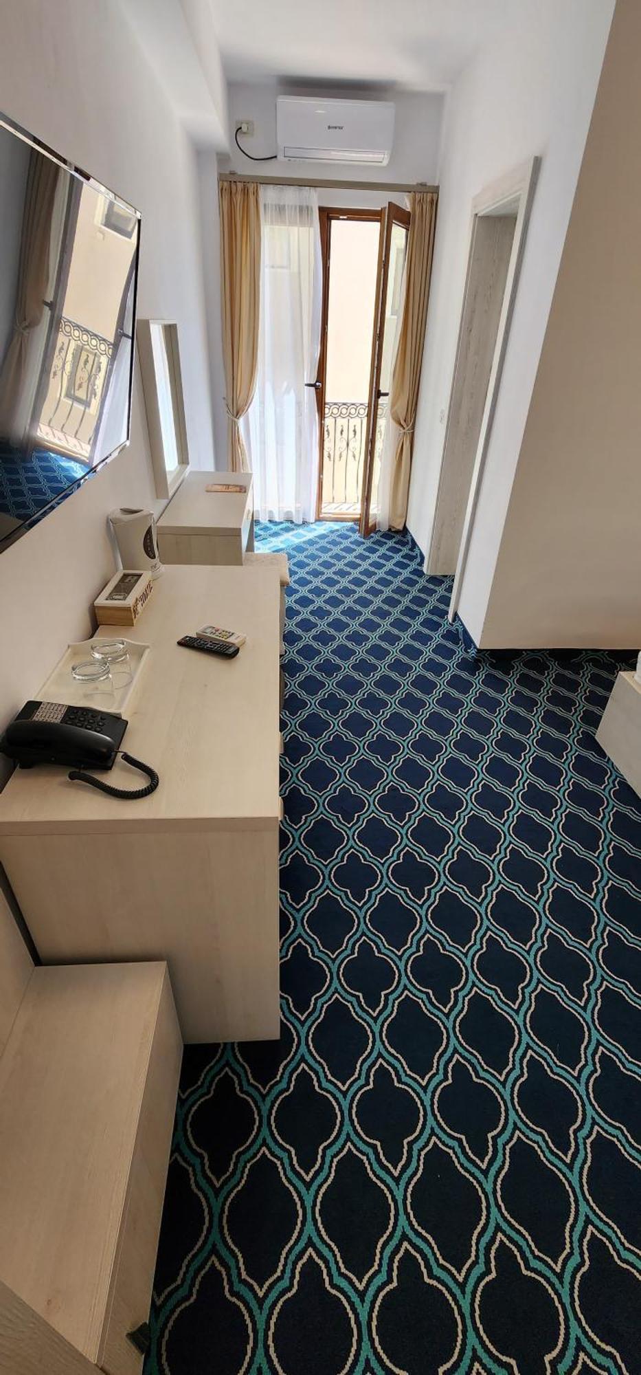 Eros Beach Resort Нэводари Экстерьер фото